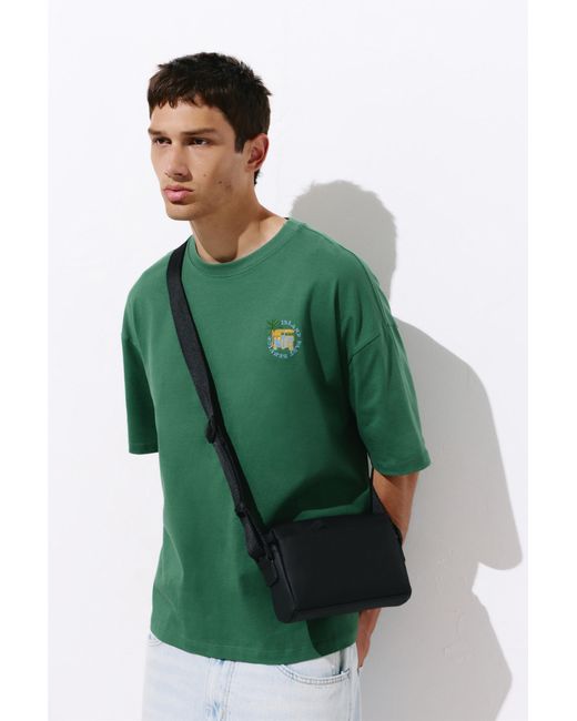 Borsa A Tracolla Gommata di Pull&Bear in Black da Uomo