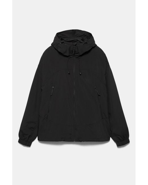 Pull&Bear Lichte Regenjas Met Capuchon in het Black voor heren