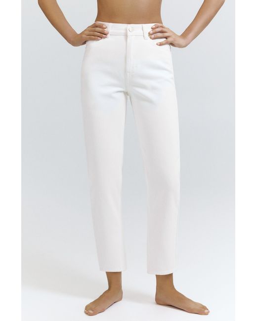 Pull&Bear White High-Waist Mom Jeans