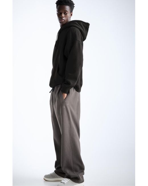 Pull&Bear Black Baggy Tracksuit Bottoms for men