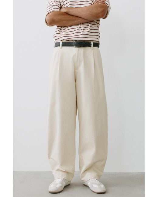 Pull&Bear Multicolor Baggy Chino Trousers With Darts for men