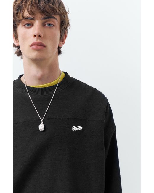Pull&Bear Black Stwd Round Neck Sweatshirt for men