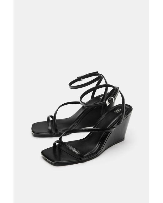 Pull&Bear Black Wedge Strap Sandals