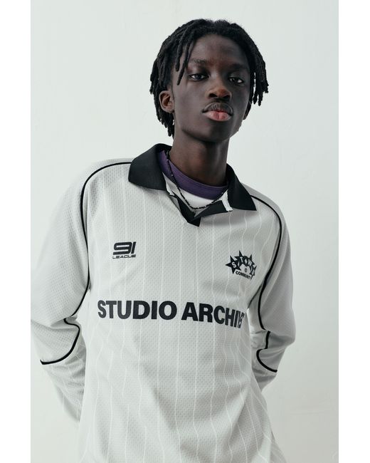 Pull&Bear White Stwd Studio Archives T-Shirt for men