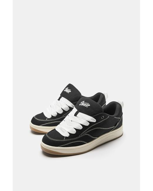 Pull&Bear Black Stwd Skate Trainers With Contrast Stitching for men