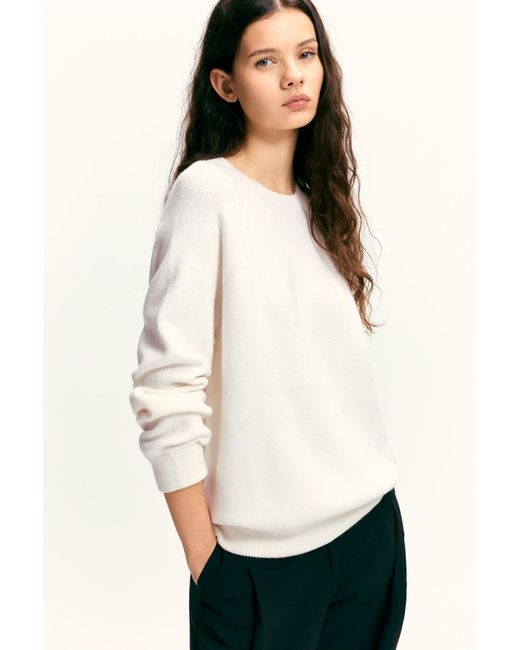 Pull&Bear White Oversize Round Neck Sweater
