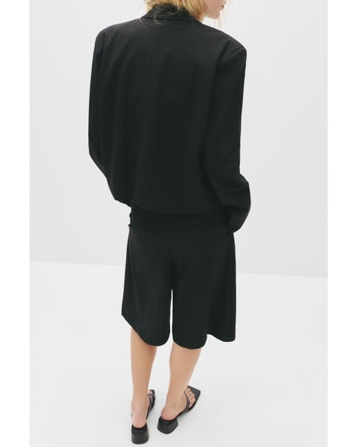 Pull&Bear Black Cropped-Blazer
