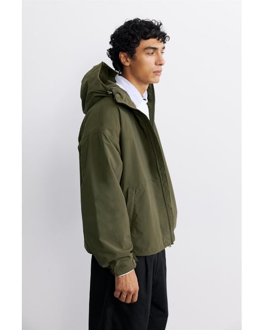 Pull&Bear Lichte Regenjas Met Capuchon in het Green voor heren