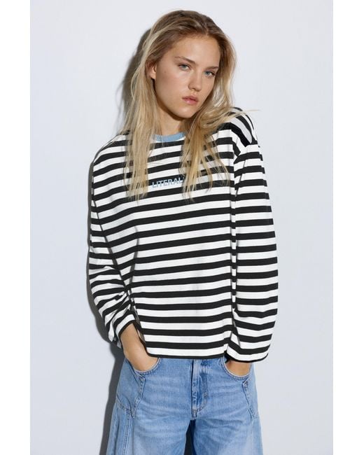 Pull&Bear Oversized Gestreept T-Shirt in het Gray