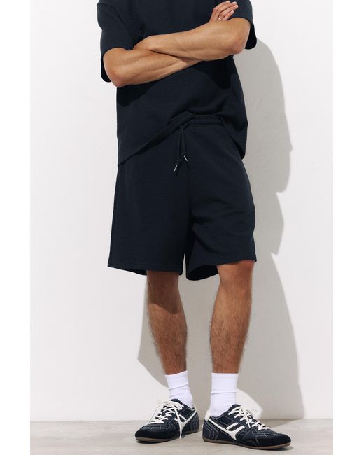 Pull&Bear Blue Textured Bermuda Sweatpants for men