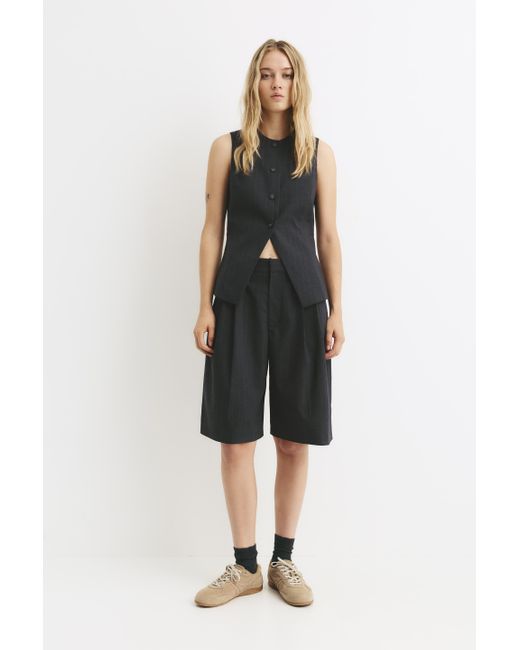 Pull&Bear Black Nadelstreifen-Bermudashorts