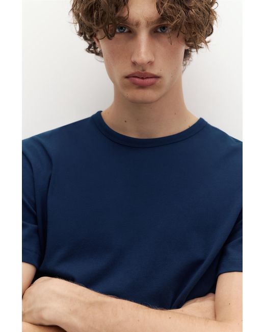 Pull&Bear Blue Slim Fit Basic T-Shirt for men