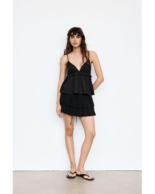 Pull&Bear Black Ruffled Skort