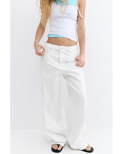 Pull&Bear White Mid-Rise Baggy Jeans