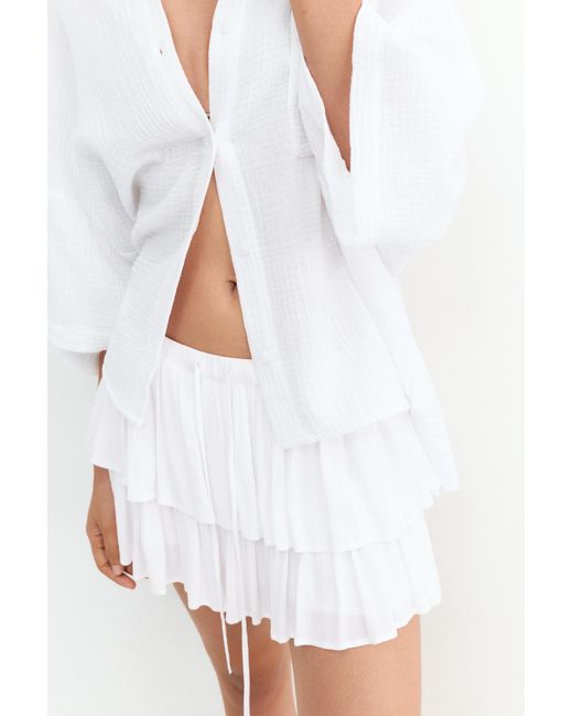 Pull&Bear White Ruffled Skort