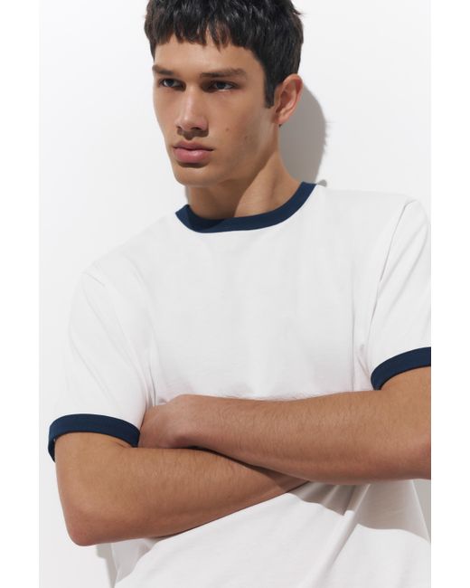 Pull&Bear White Contrast Trim T-Shirt for men