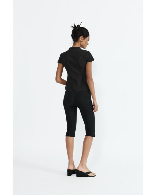 Top Con Nodi di Pull&Bear in Black
