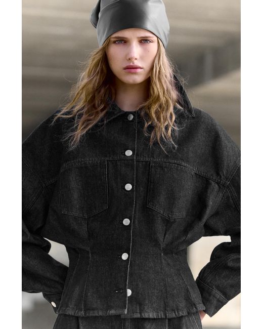 Pull&Bear Black Fitted Denim Shirt With Pleats