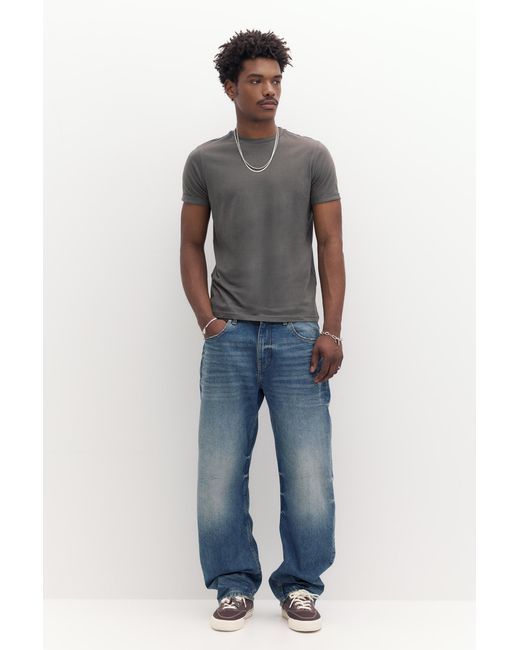 Pull&Bear Gray Muscle Fit T-Shirt for men