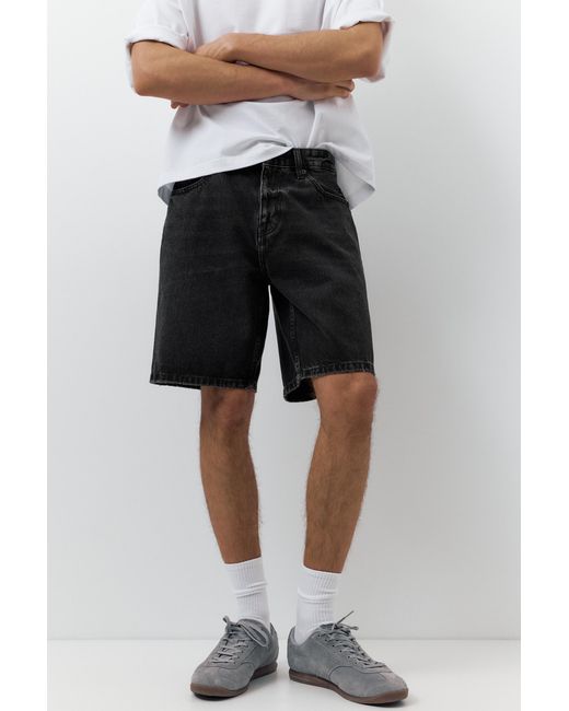 Pull&Bear Black Standard Denim Bermuda Shorts for men