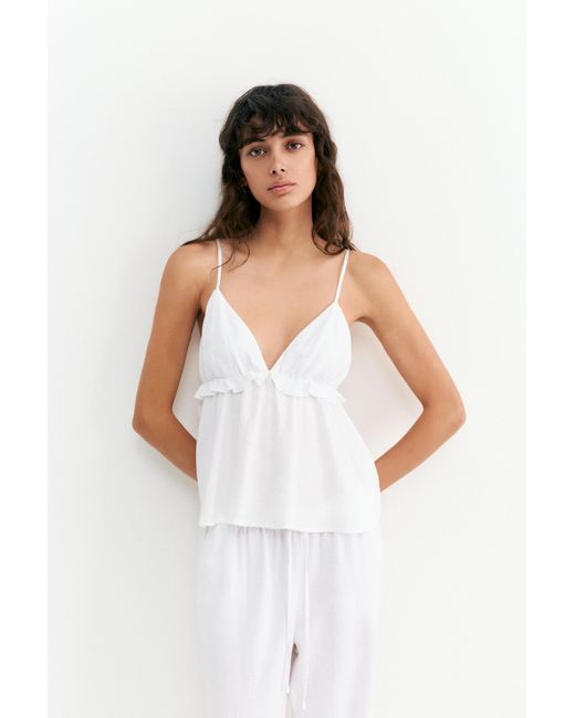 Pull&Bear White Ruffled Linen Top