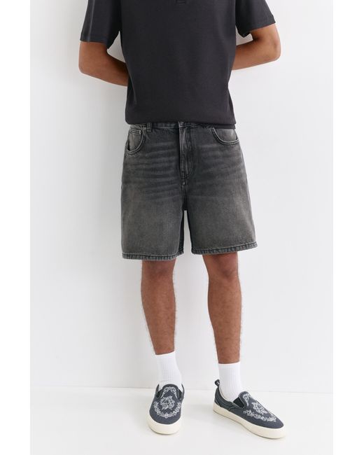 Bermuda Jeans di Pull&Bear in Blue da Uomo