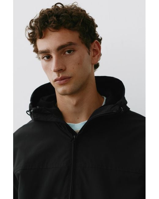 Pull&Bear Black Lightweight Hooded Raincoat for men