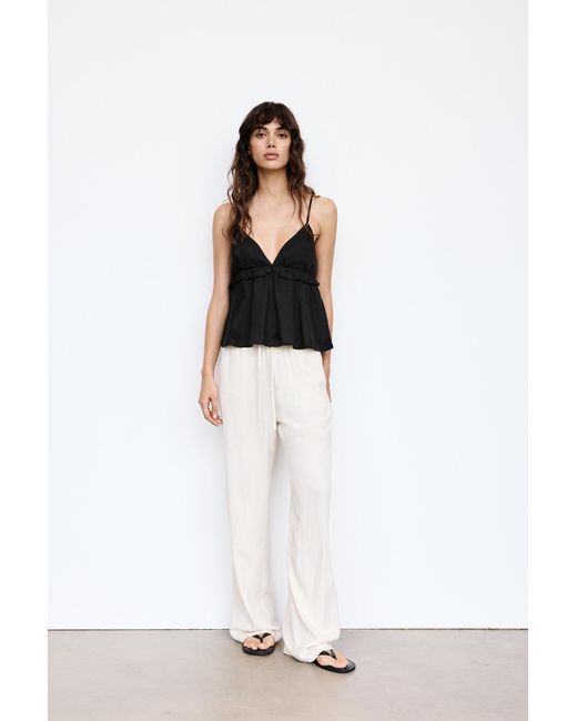 Pull&Bear Black Ruffled Linen Top