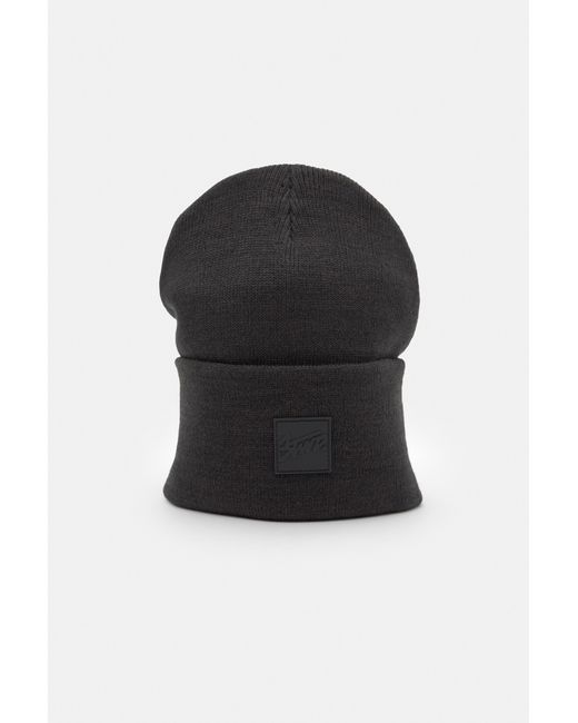 Pull&Bear Black Beanie Hat for men