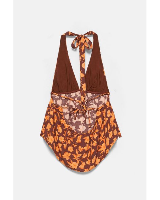 Pull&Bear Haltertop Met Bloemenprint in het Brown