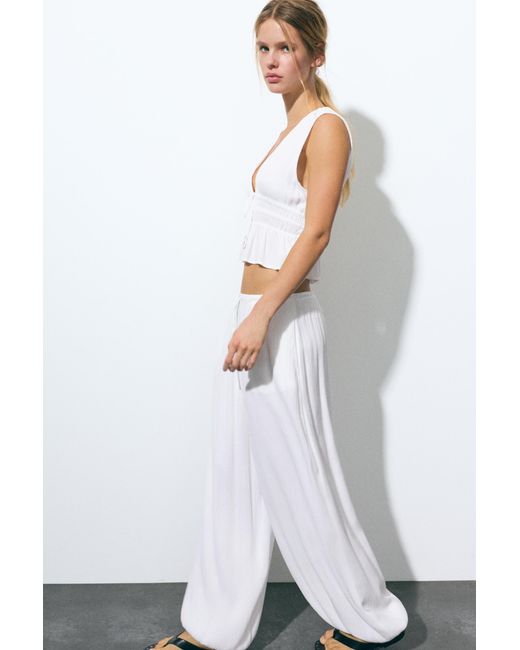 Pull&Bear Mousseline Pofbroek in het White