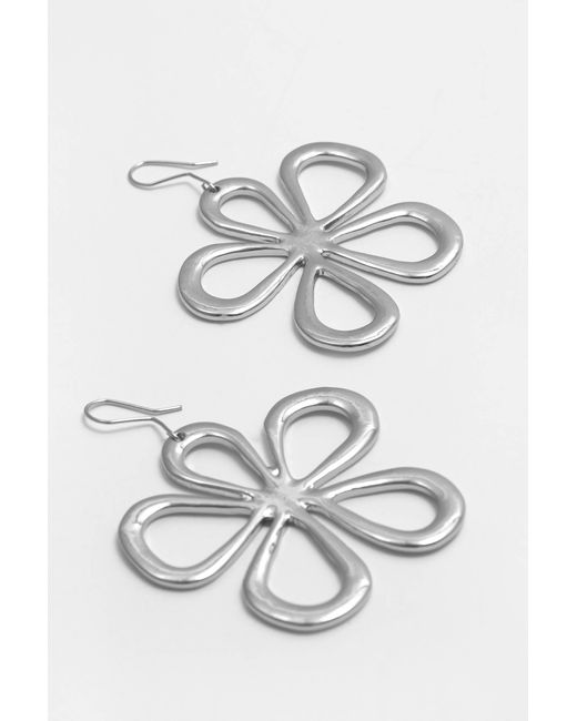 Pull&Bear Metallic Ohrringe Mit Blüten