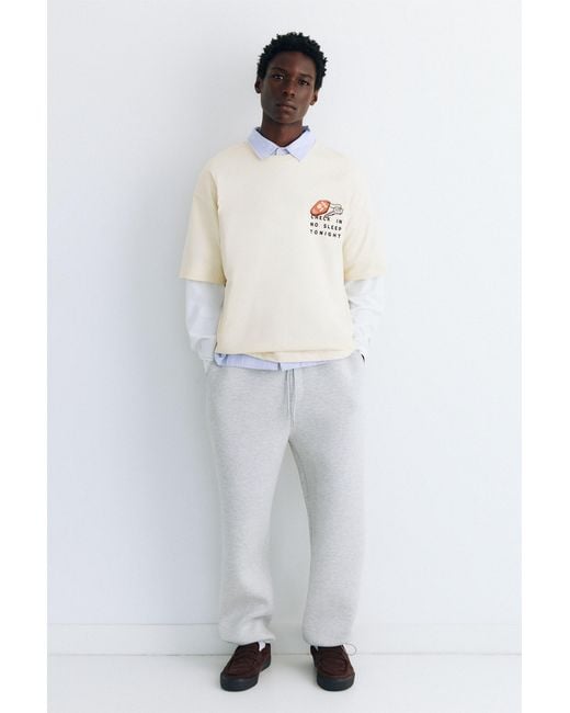 Pull&Bear Multicolor Stwd Graphic T-Shirt for men