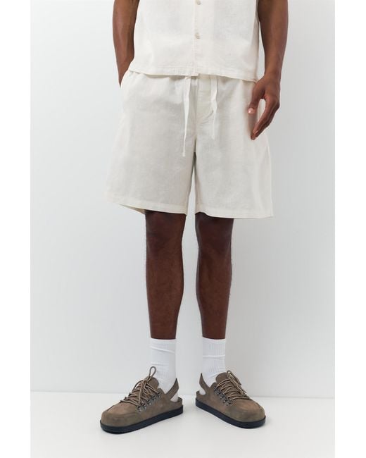 Pull&Bear White Linen Blend Jogger Bermuda Shorts for men