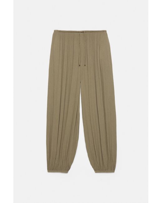 Pull&Bear Mousseline Pofbroek in het Green