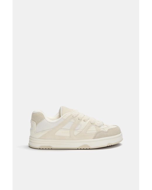 Pull&Bear White Stwd Skate-Sneaker Mit Schnürsenkeln