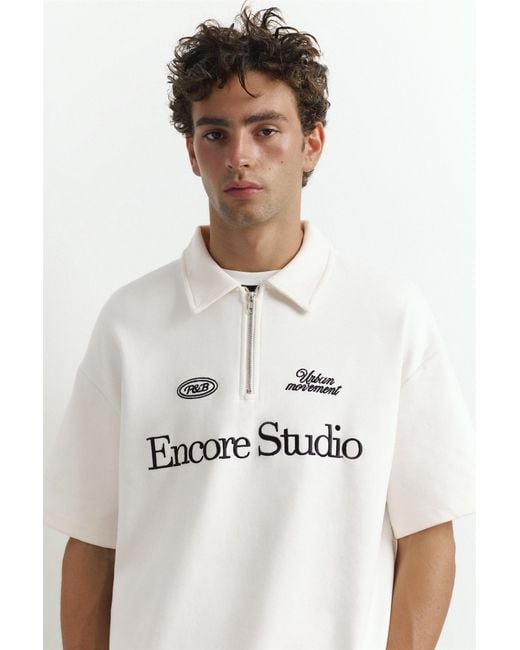 Polo Interlock Graphique Zippé Pull&Bear pour homme en coloris White