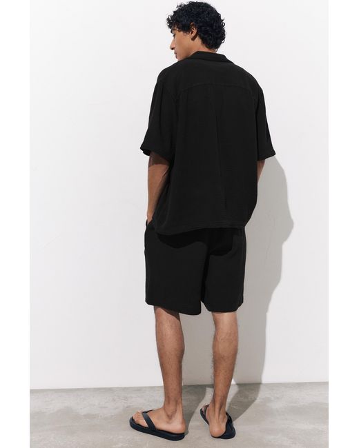 Pull&Bear Black Bermuda Sweatpants for men
