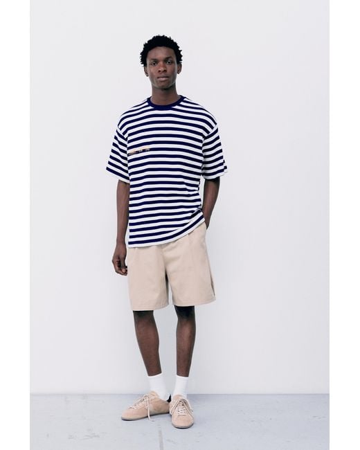 Pull&Bear Blue Regular Fit Striped T-Shirt for men