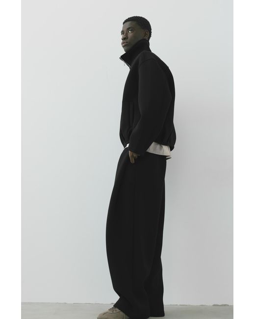 Pull&Bear Black Relaxed Fit Sweatpants for men