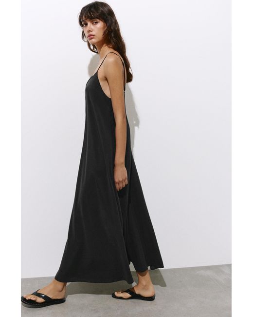 Pull&Bear Multicolor Flowing Strappy Midi Dress
