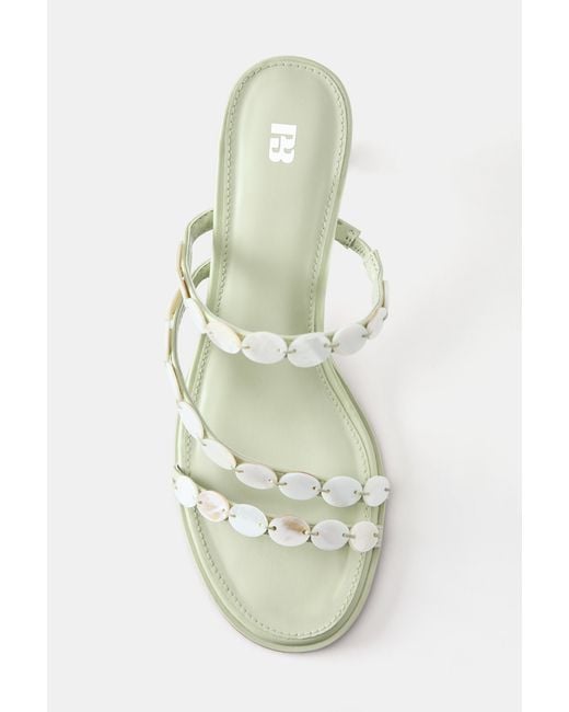 Pull&Bear White Mules Mit Perlenbesatz
