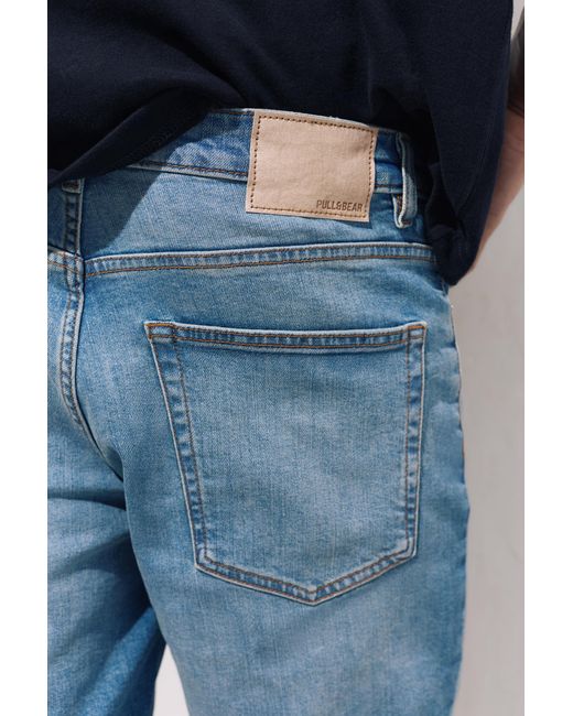 Bermuda Jeans Slim Basic di Pull&Bear in Blue da Uomo
