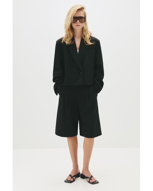 Pull&Bear Black Cropped-Blazer
