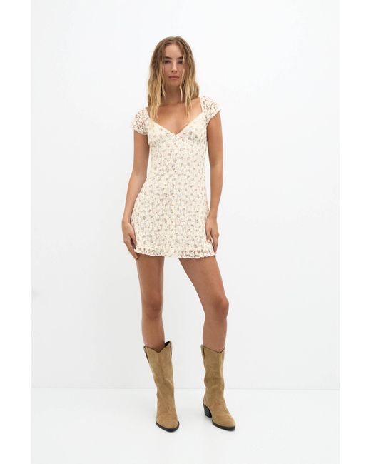 Pull&Bear White Short Floral Lace Dress