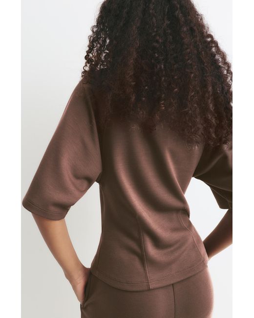 Felpa A Maniche Corte Sciancrata di Pull&Bear in Brown