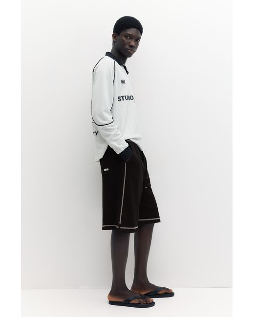 Pull&Bear Black Stwd Jogger Bermuda Shorts With Seams for men
