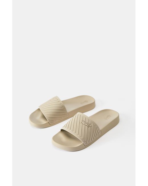 Pull&Bear White Stwd Rubberised Sandals for men