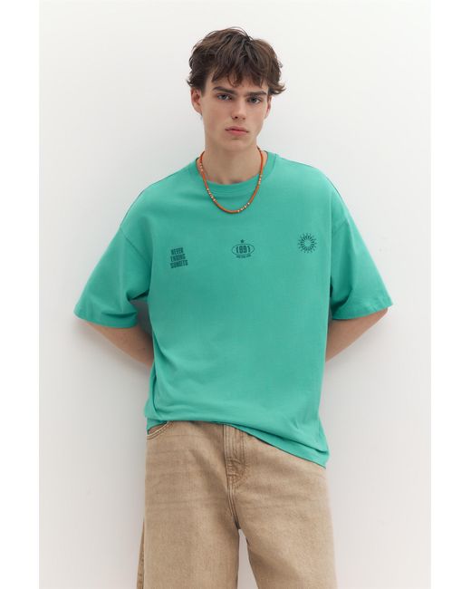 Pull&Bear Green Stwd Sun Graphic T-Shirt for men