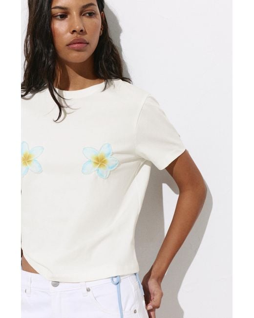 Pull&Bear Blue Beaded Flower T-Shirt